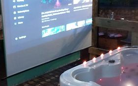 The Cabin With Optional Hot Tub Projector Deposit Required For Projector